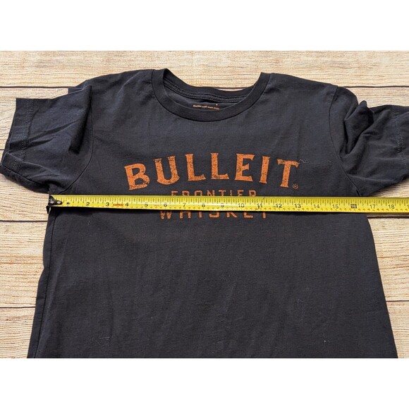 Bulleit Frontier Whiskey Men's Grey Logo Short Sleeve T Shirt Size Small NEW - Picture 7 of 8